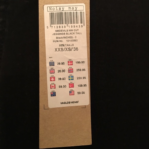 Noisy May - Picture 4 of 5